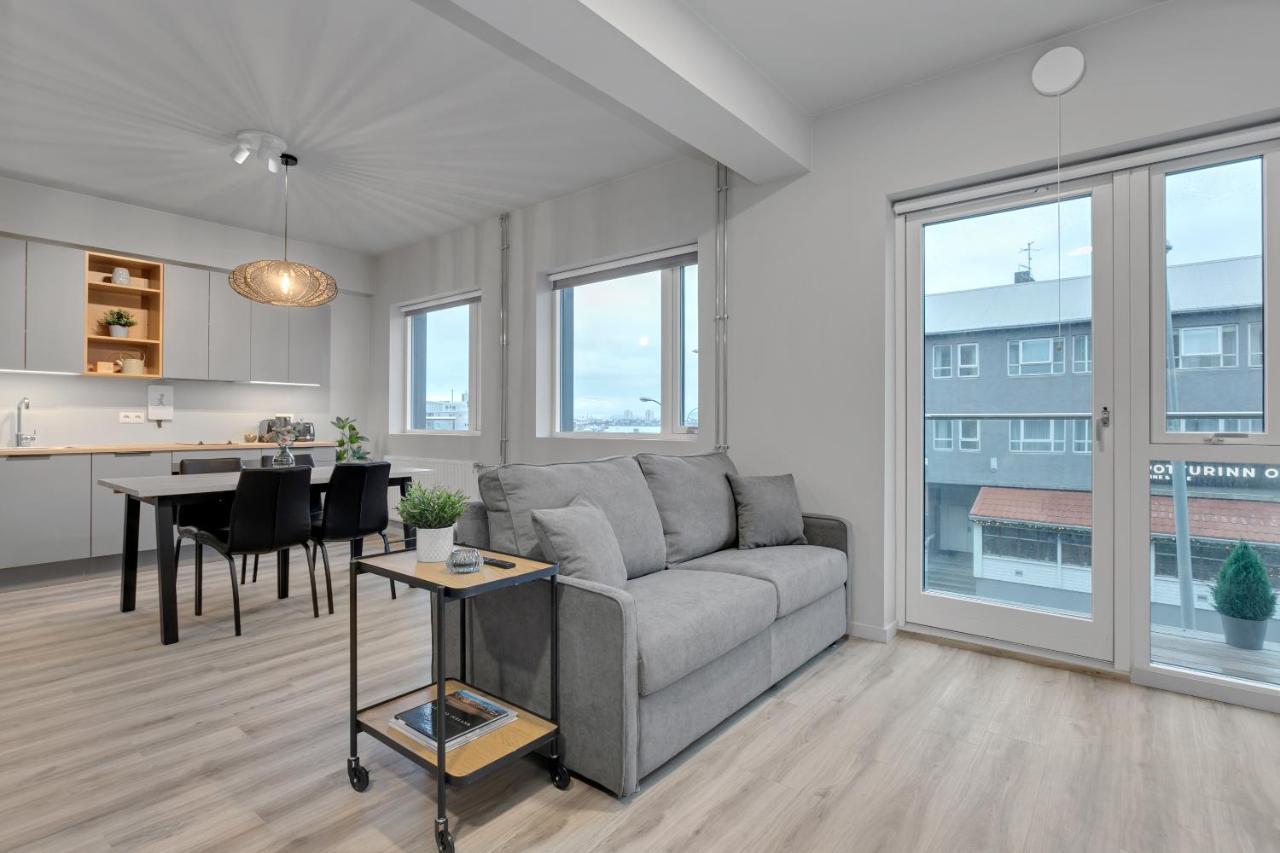 Sunny Central Apartment เรคยาวิก ภายนอก รูปภาพ